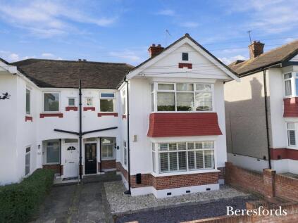 Tudor Drive, Gidea Park, RM2
