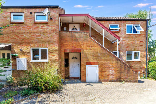12 Skerne Passage, Bedford, Bedfordshire, MK41 7XX
