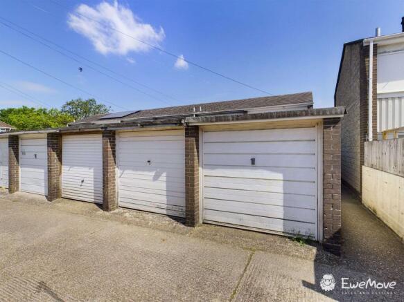 Single Garage