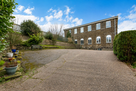 Riverside Court, Woodhead Road, Holmbridge, HD9