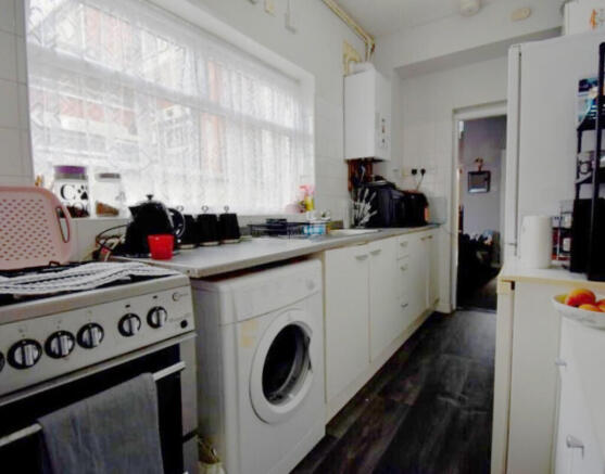 Holmsdale Road, Coventry photo 4