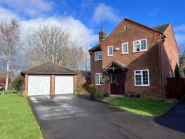 10 Trasvia, Willow Way, Shaftesbury SP7 9QH
