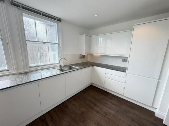 Kitchen.jpg