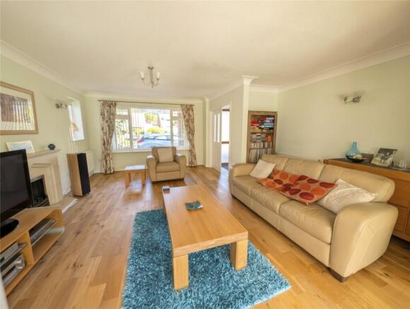 Rothesay Drive, Highcliffe, Christchurch, BH23 photo 4