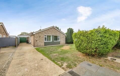 Tunstall Close, St Osyth, Clacton-on-Sea, CO16