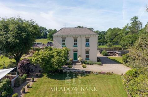 Heath Lane, Childer Thornton, CH66