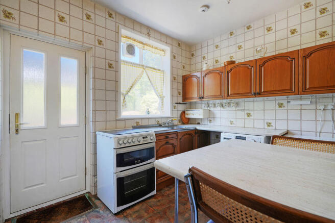 3 bed Bungalow for sale Image 9