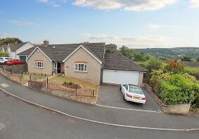 2, Observatory Field, Winscombe BS25 1LL