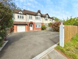 327, Farnborough Road, Farnborough GU14 8AY