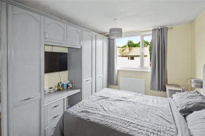 3 bed Semi-Detached for sale Image 5