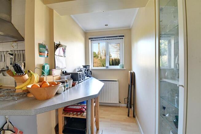 Kitchen 3.jpg