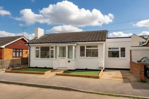 29, Station Road, Canvey Island SS8 7NE