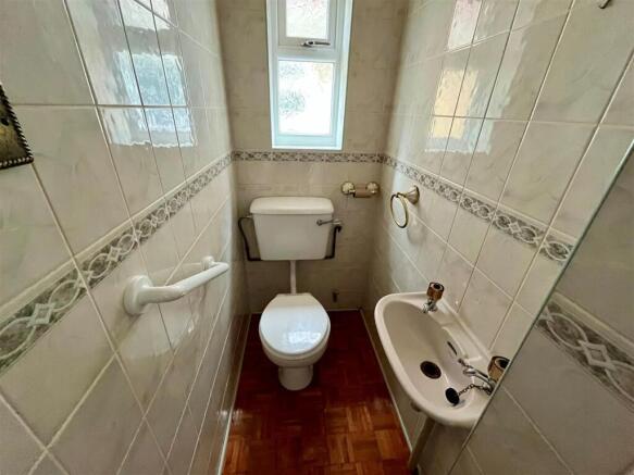 3 bed Semi-Detached for sale Image 6