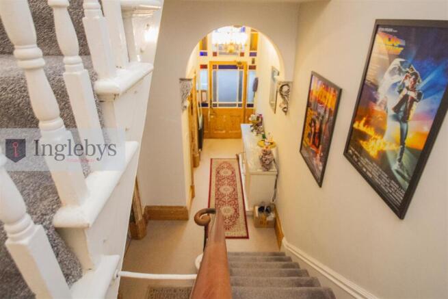 1 bed Apartment to rent Image 11