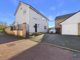 15, Raedwald Drive, Bury St. Edmunds IP32 7DA