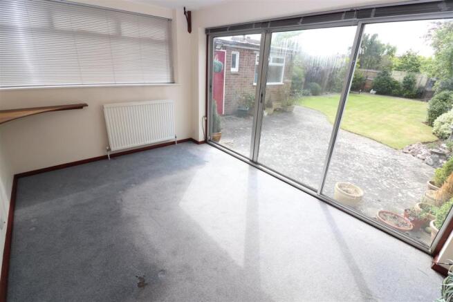 Conservatory / Sun Room