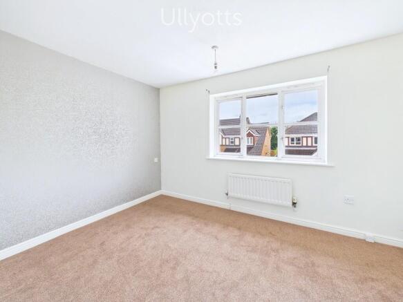 3 bed Semi-Detached for sale Image 8