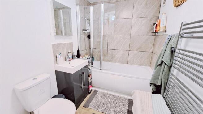 Bathroom/Wc