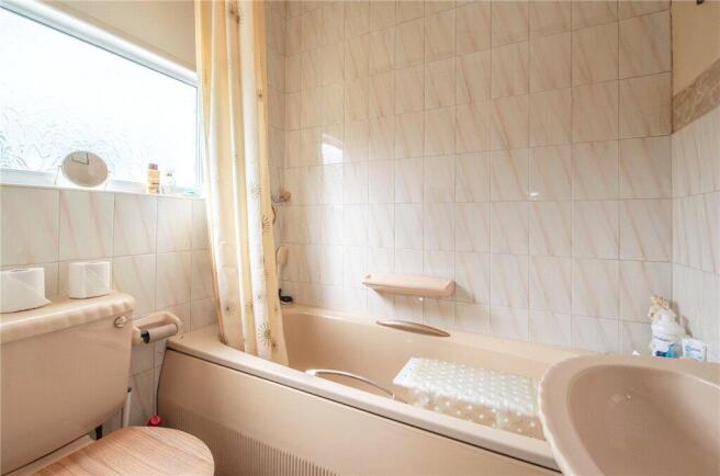 3 bed Semi-Detached for sale Image 11