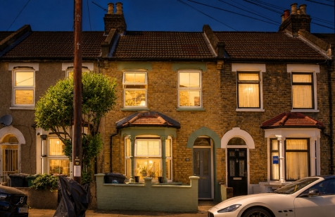 Oakdale Road, London, E11