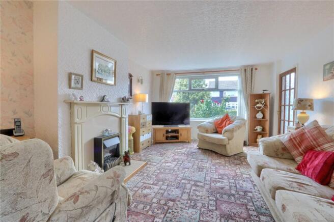 3 bed Semi-Detached for sale Image 4