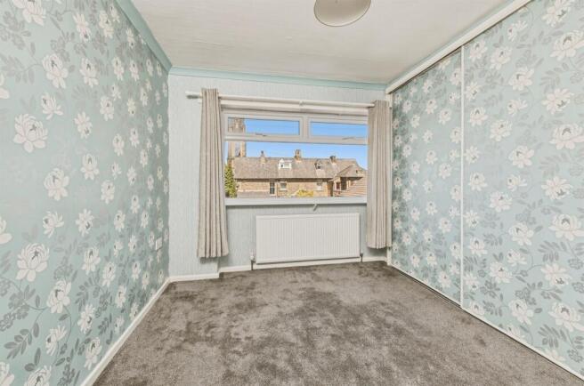 2 bed Semi-Detached Bungalow for sale Image 7