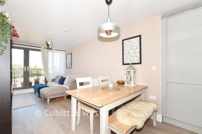 Lounge/ Kitchen/ Diner
