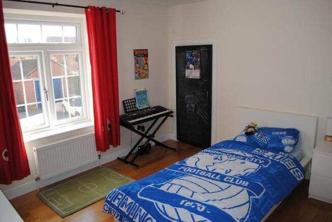 Photo 6