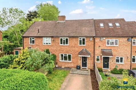 The Oval, Wood Street Village, Guildford, Surrey, GU3