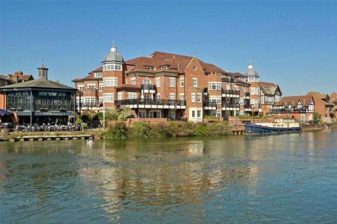 Eton Riverside