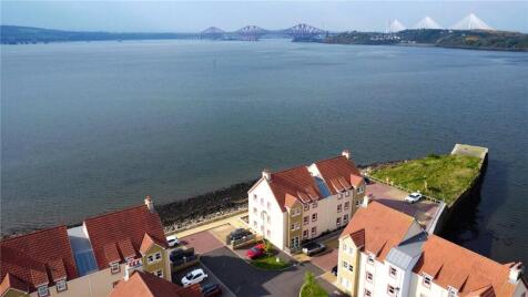 Harbour Place, Dalgety Bay, Dunfermline, Fife, KY11