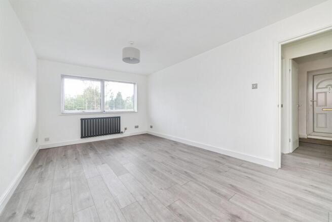 Grove Court, Arlesey photo 4
