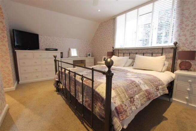 Bedroom 1: