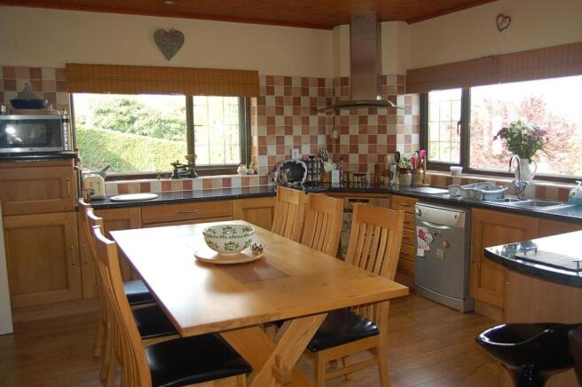 Kitchen with Dining 