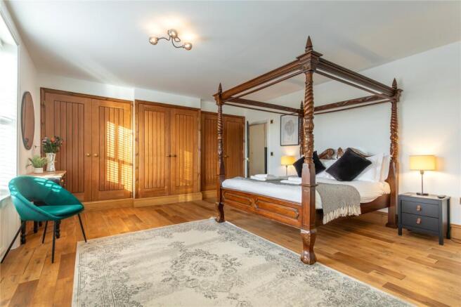 17 bed Terraced for sale Image 9