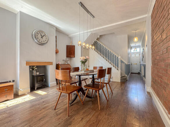 Dining Room (2)