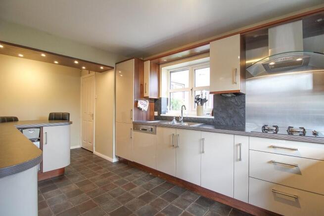 Kitchen1