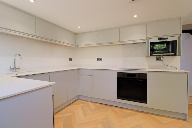 2 bed Terraced for sale Image 6