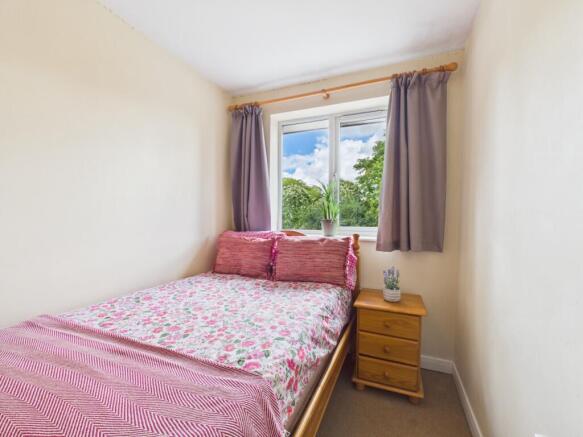BEDROOM-UBR