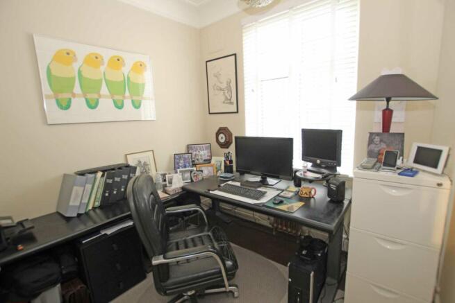 Photo 6