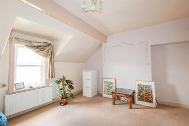 4 bed End of Terrace for sale Image 8