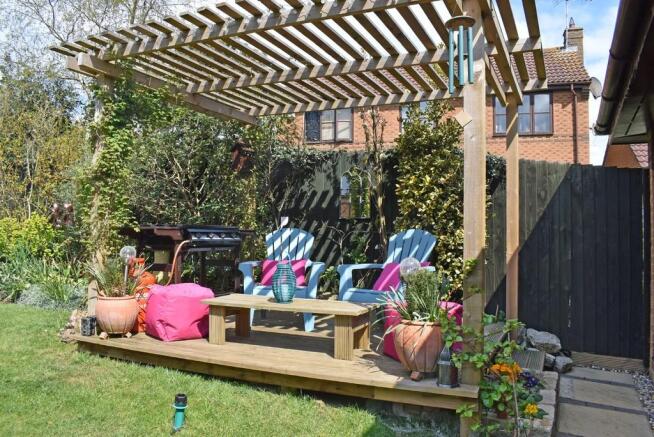 Decked Seating Ar...