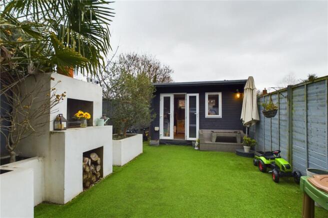 Back Garden/Cabin