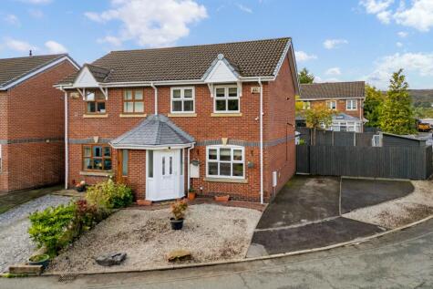 Pitcombe Close, Bolton, BL1