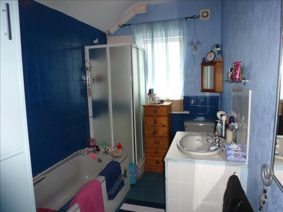 Photo 5