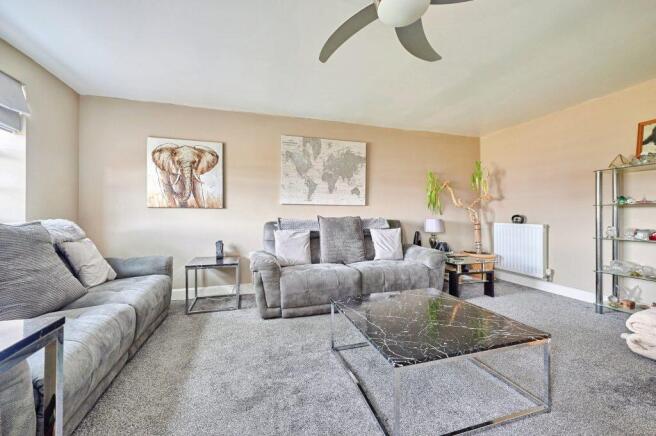 Brice Gardens, Buntingford, SG9 9GR photo 4