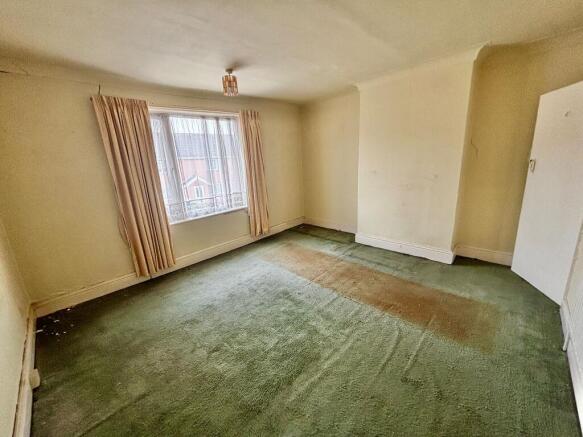 3 bed Semi-Detached for sale Image 9