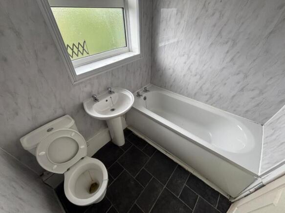29 Fir Tree, Shildon, County Durham, DL4 2AF photo 4