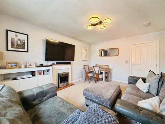 9ee02555-0-4BBF-B84D-63533B7F20B7-4037-000001824AA