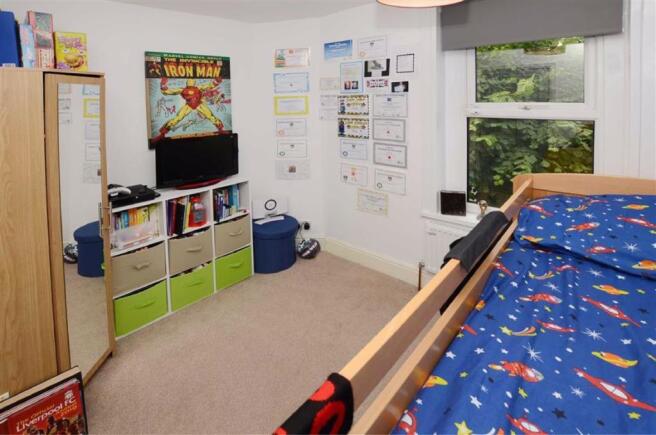 Photo 10